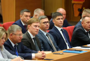 Дмитрий Демешин поручил разработать дизайн-код городов и районов Хабаровского края