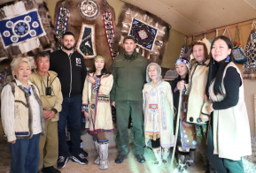 Дмитрий Демешин посетил социальные объекты в Охотском округе